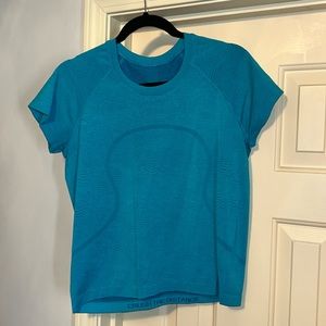 Lulu Lemon Swiftly Tech Short-Sleeve Shirt 2.0 *Race Length